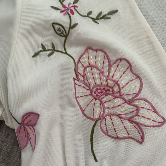 I.N.C. Embroidered Pink Floral Long Sleeve Top | lightweight | Tie in back - Picture 3 of 4